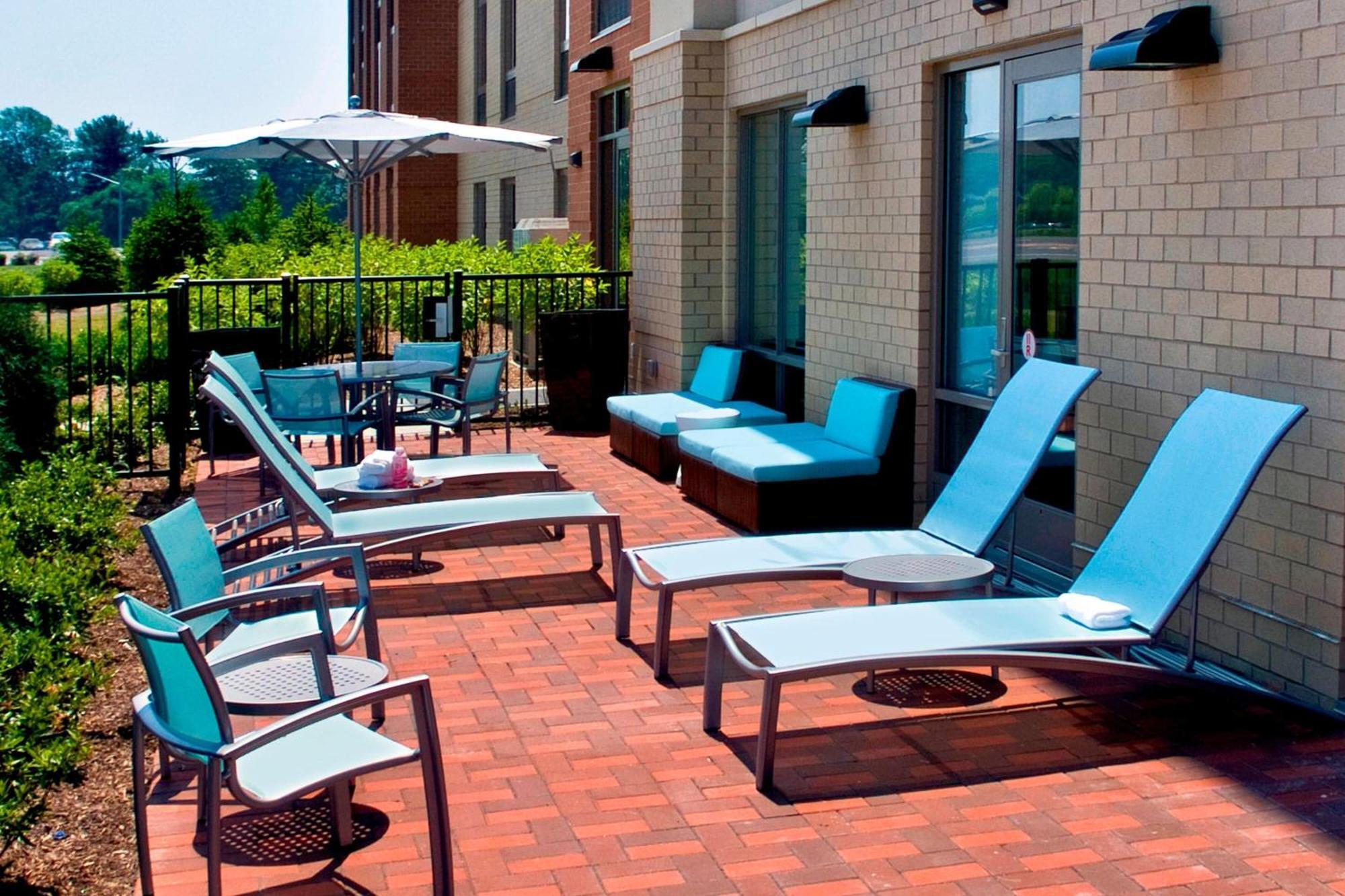 Springhill Suites By Marriott Syracuse Carrier Circle East Syracuse Udogodnienia zdjęcie